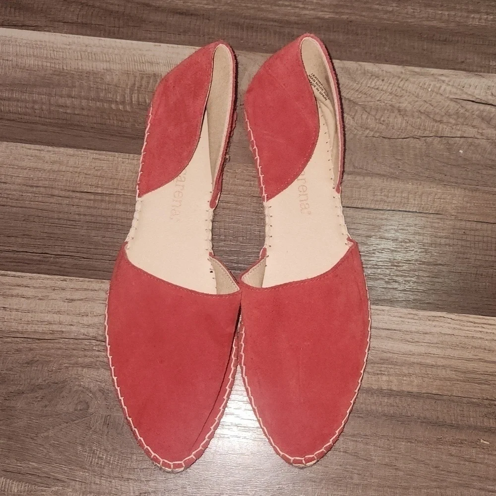 Macarena Red Espadrilles 10.5/41 -